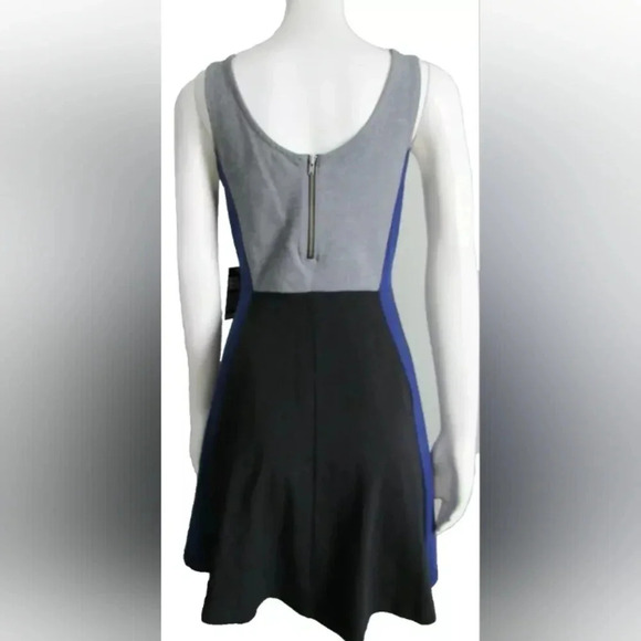 EXPRESS Women’s M Blue/Black/Gray Color Block Sleeveless Fit & Flare Mini Dress - Picture 5 of 10